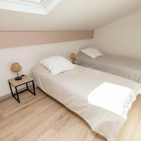 דירה 4-person Duplex ביסקארוס
