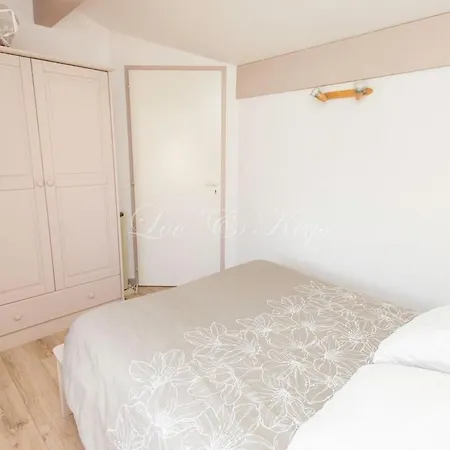 4-person Duplex *